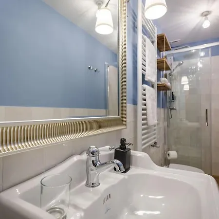 Apartment Canal View & San Marco Tower Prestigioso Storico Venice